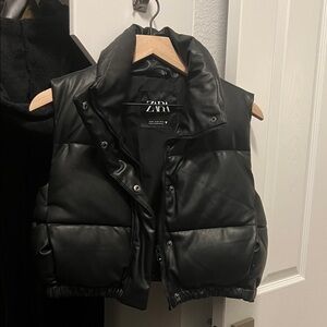 Zara Sleek Black Puffer Vest